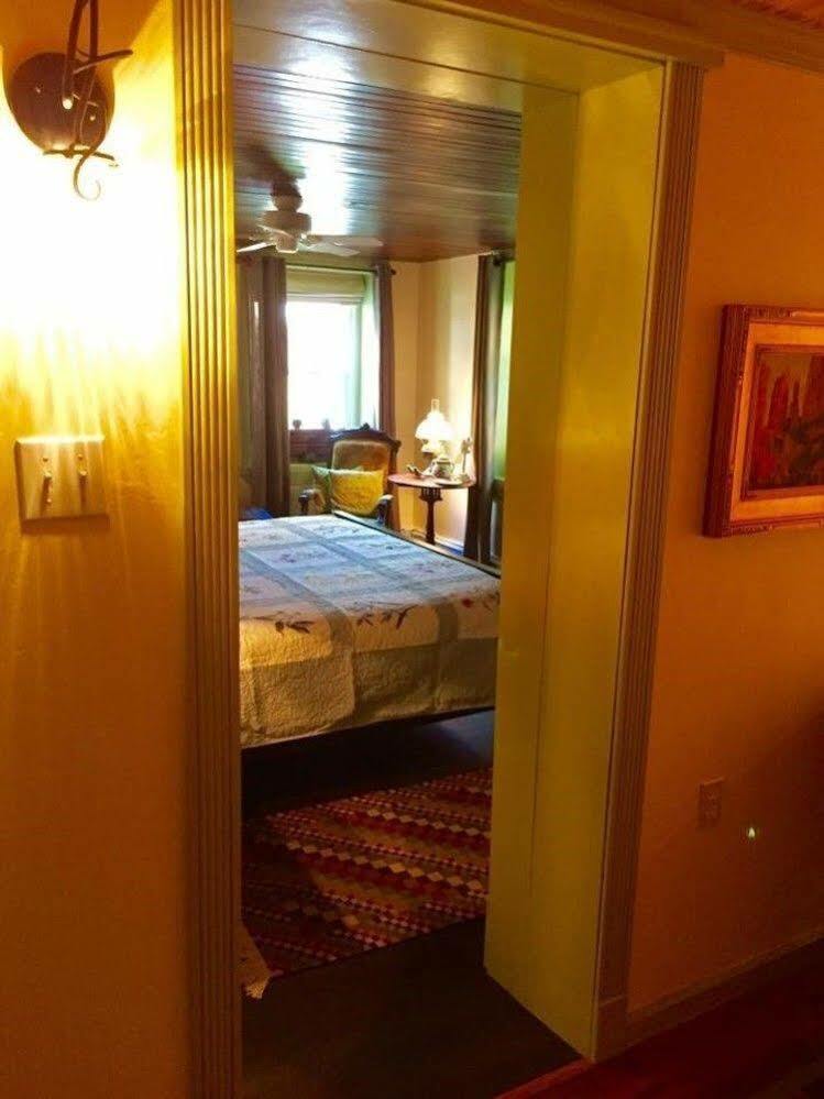 The Dolon House Bed & Breakfast! Jim Thorpe Εξωτερικό φωτογραφία